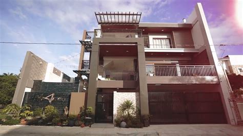 The Vacation House by Hideaway .